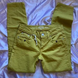 Fossil Jeans Ankle XS 27” low rise Yellow/Green
